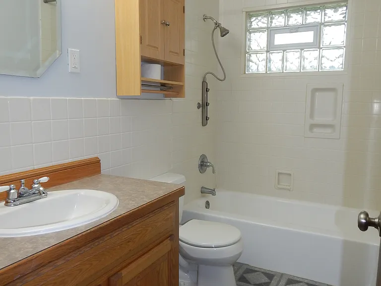 5095 Bob O Link St NW — Photo 8
