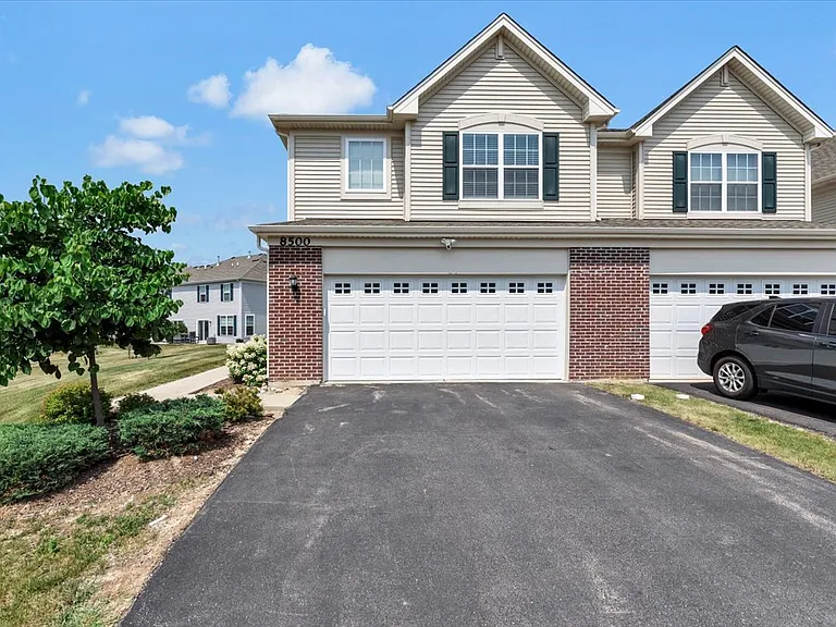 8500 Stillwater Rd — Photo 1