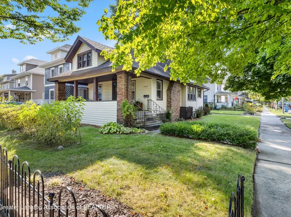 1328 Eureka St, Lansing, MI 48912