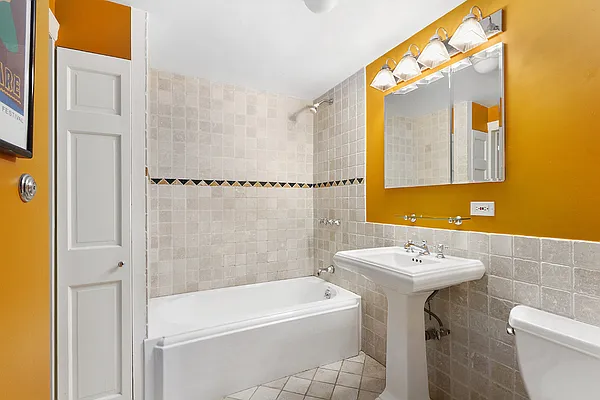 Rented by Stribling | media 8