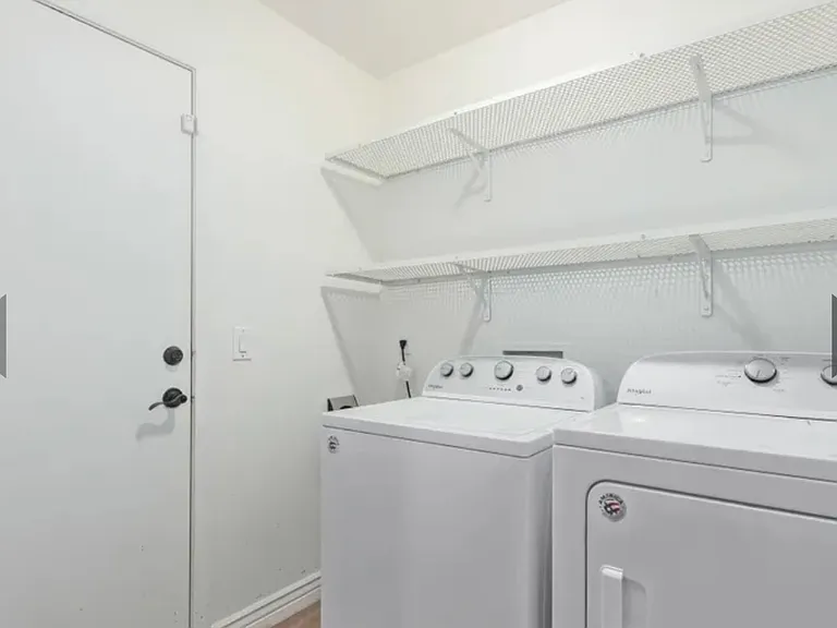 16527 W Ironwood St — Photo 14