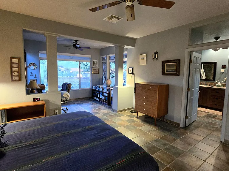 14770 N Windshade Dr — Photo 19