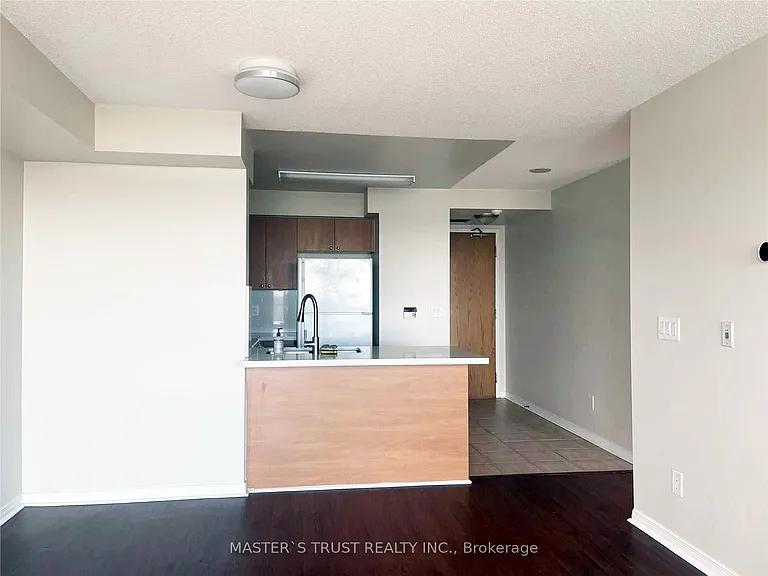 5508 Yonge St #2603 — Photo 3