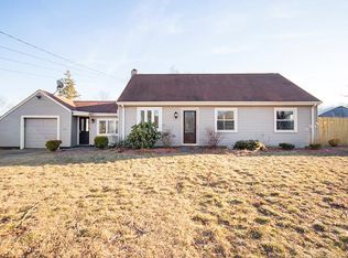 7 Fairfield Rd, Barrington, RI 02806