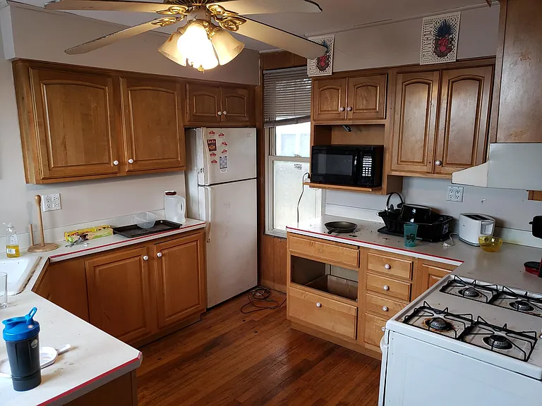 1st floor kitchen