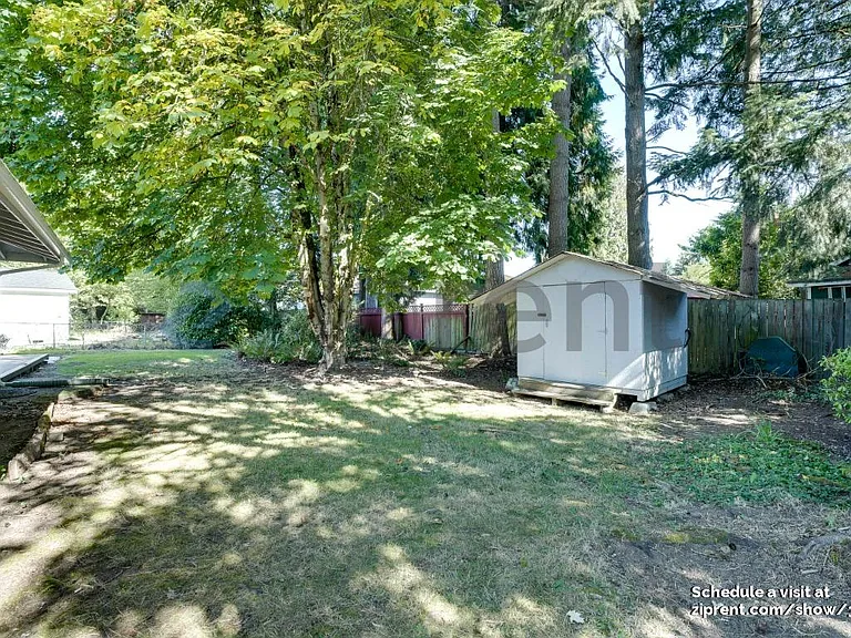 13044 111th Ave NE — Photo 25