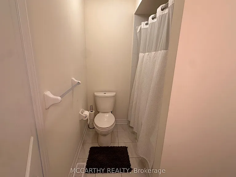 451 Black Cherry Cres — Photo 34