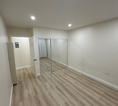 5th image of 6519 Troost Ave Unit 5