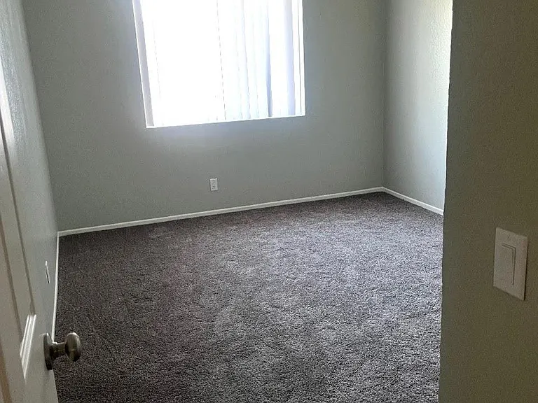 South Park Apartments — Photo 5