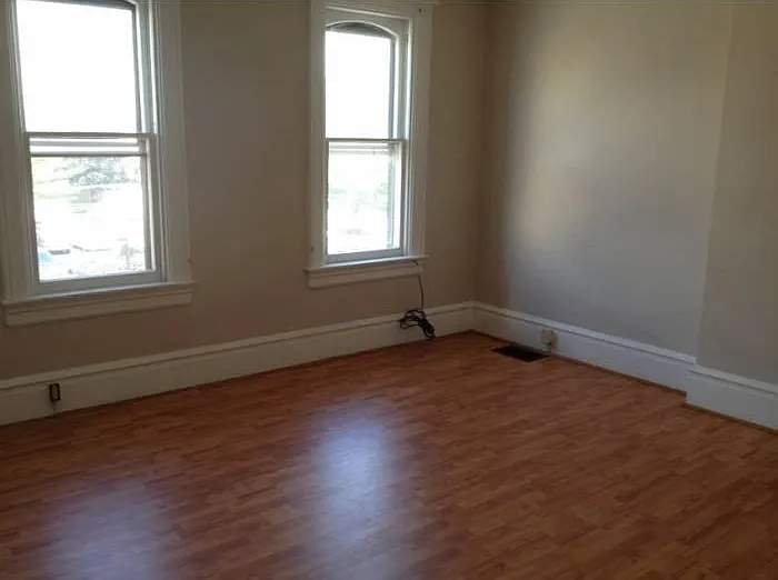 745 Bluff St #2 — Photo 2