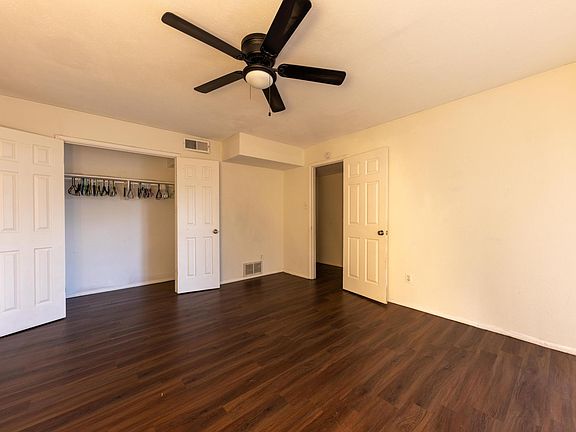 2nd image of 3109 Rufe Snow Dr APT A