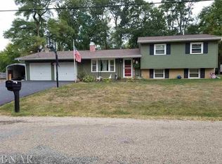 9430 Wilmax Dr, Clinton, IL 61727