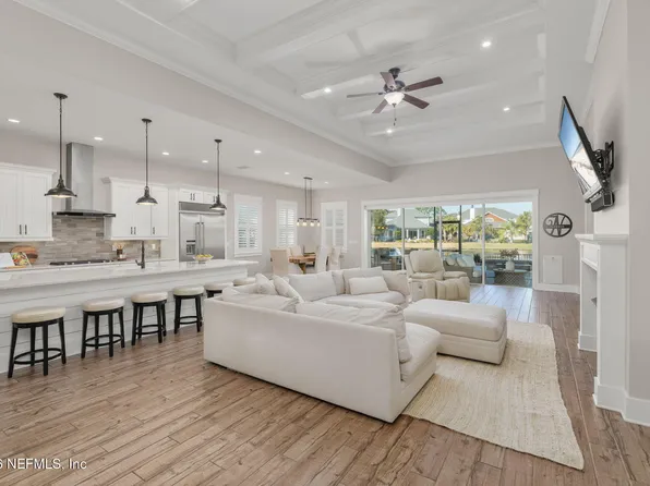 599 TIMBER BRIDGE Lane, Atlantic Beach, FL 32233