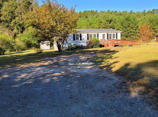 5189 Cleaton Rd, Brodnax, VA 23920