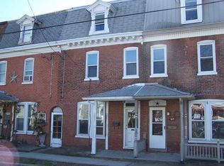 515 W Market St, Marietta, PA 17547