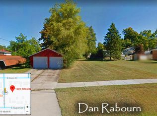 120 Forrest St, Wayland, MI 49348