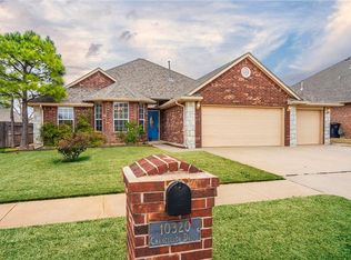 10320 Chancellor Dr, Yukon, OK 73099