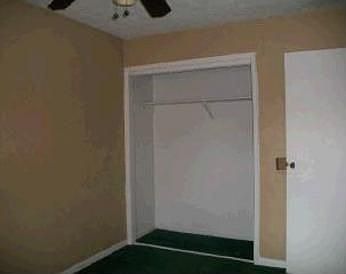 2nd image of 700 Poplar Ln
