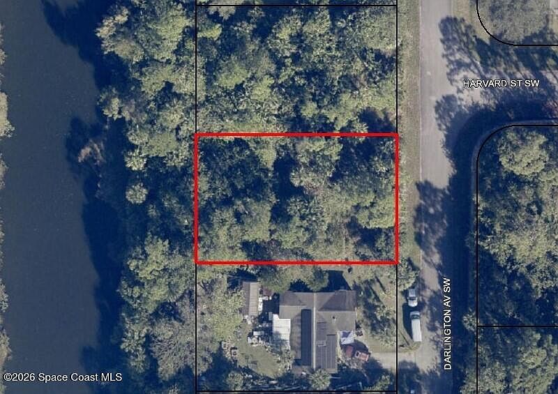1st image of 842 Darlington Ave SW