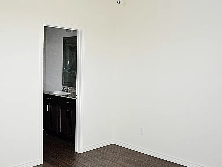 5302 Rose Garden Loop #B — Photo 13