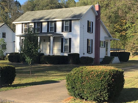 2nd image of 71585 Hall St