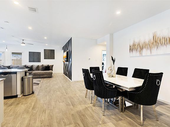 2nd image of 9714 Wall St