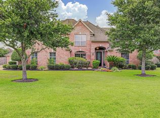 1907 Stonegrove Ct, Pearland, TX 77581