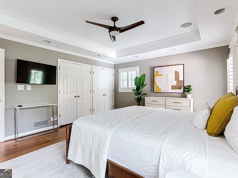 485 Riverside Pkwy — Photo 34