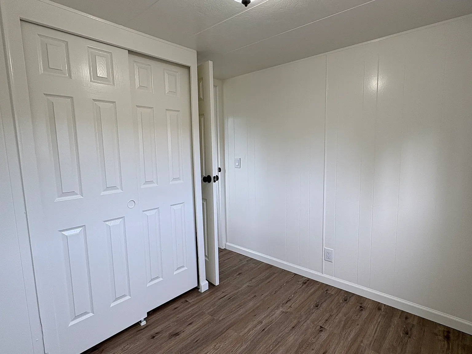 2 bed, $1,400 — Photo 4