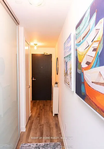 106 Dovercourt Rd #515 — Photo 2
