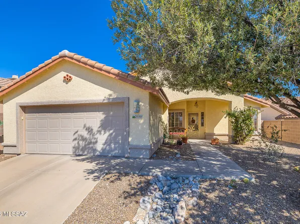 2550 W Tom Watson Dr, Tucson, AZ 85742