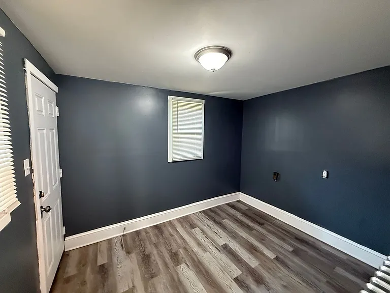 2021 E Monmouth St — Photo 4