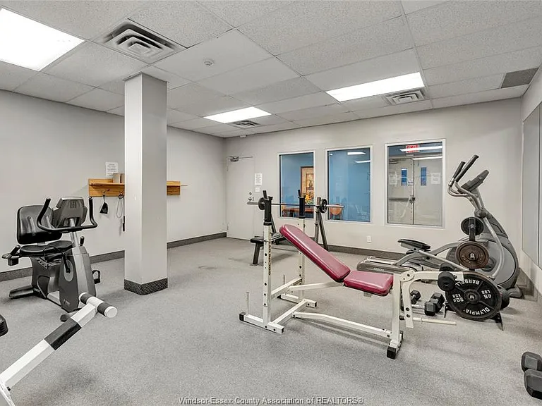 540 Ouellette Ave #7B — Photo 22