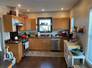 366 Broadway, Somerville, MA 02145