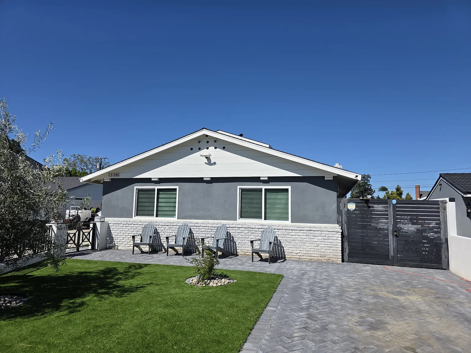 5 bed, 2097 sqft, $8,400 — Photo 3