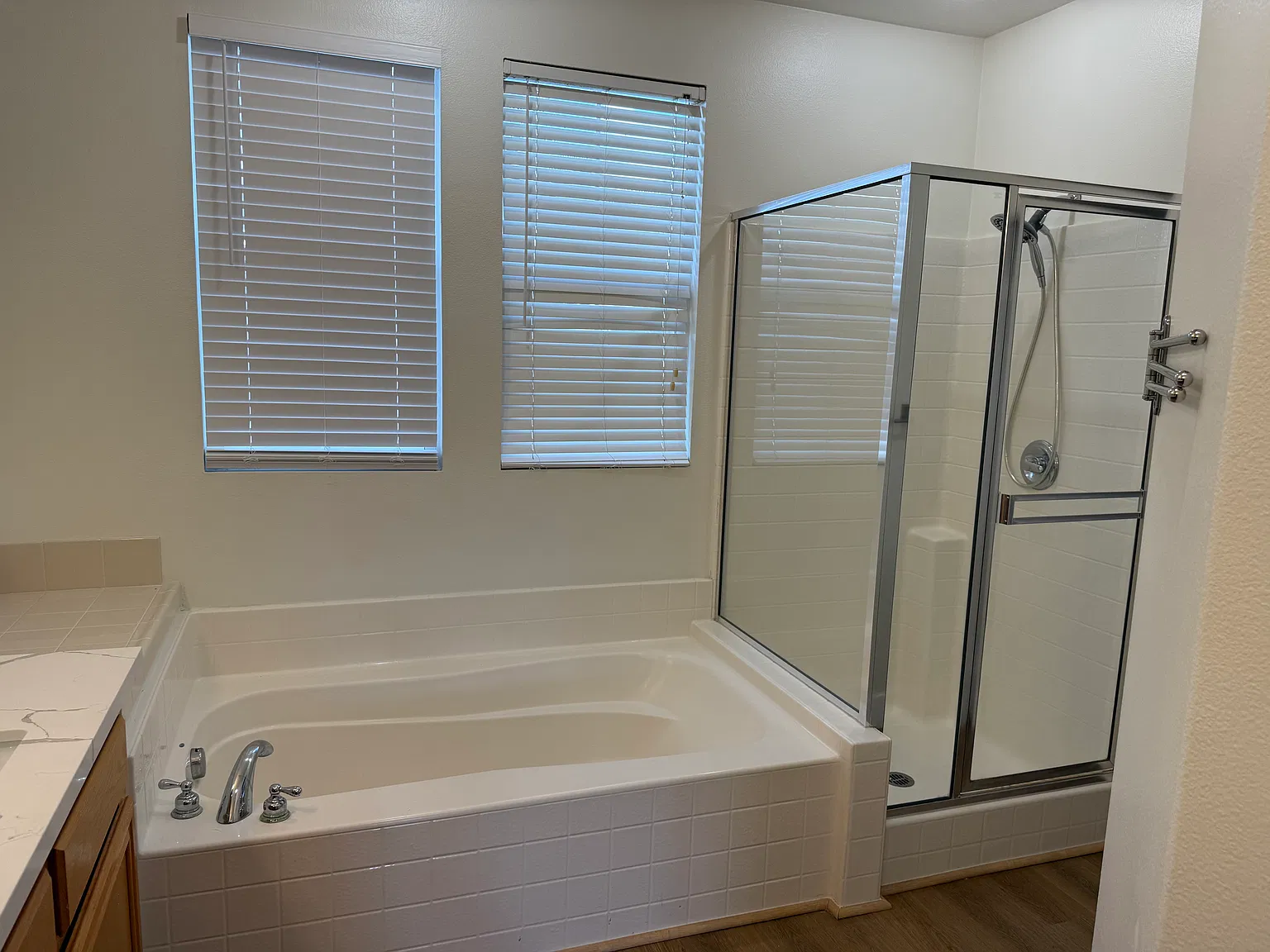 5 bed, 3109 sqft, $3,600 — Photo 3