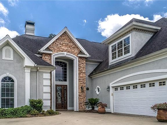 4th image of 416 White Oak Dr