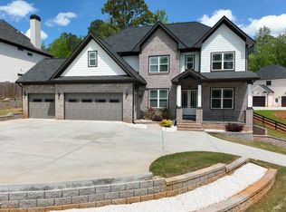 1716 NW Suwanee Valley Rd, Lawrenceville, GA 30043