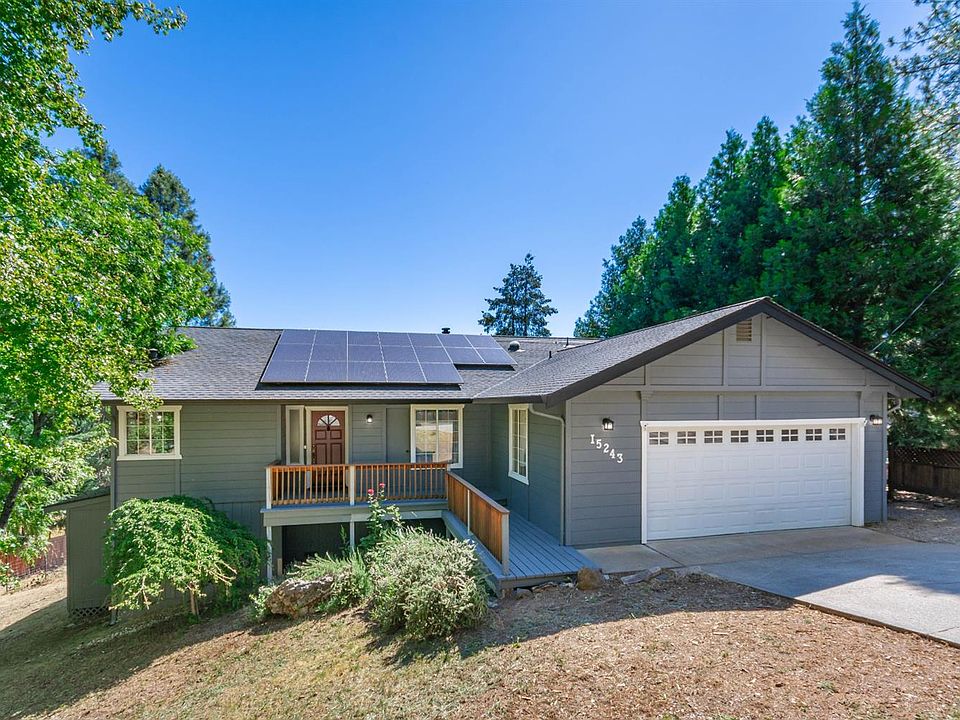 1st image of 15243 Lorie Dr