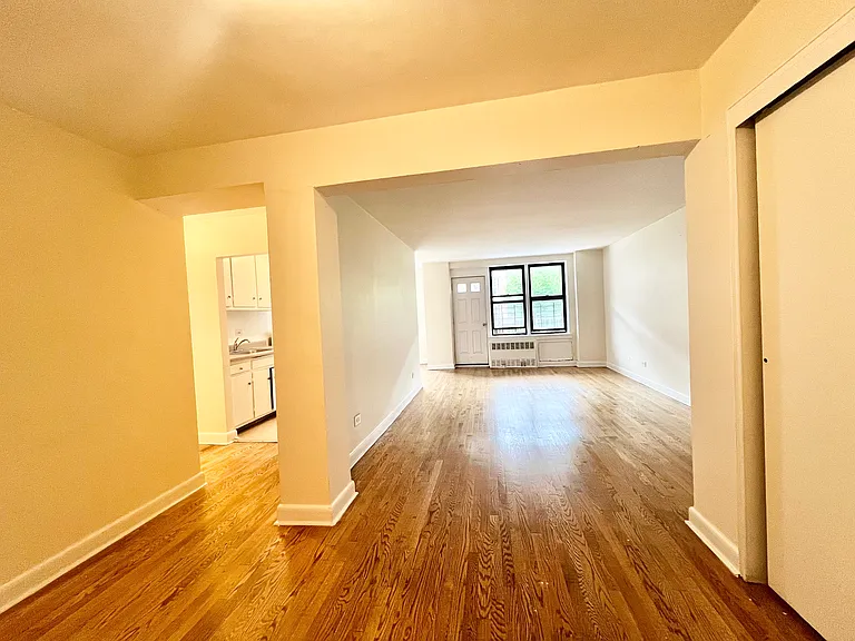 2813 Coyle St #407 — Photo 4