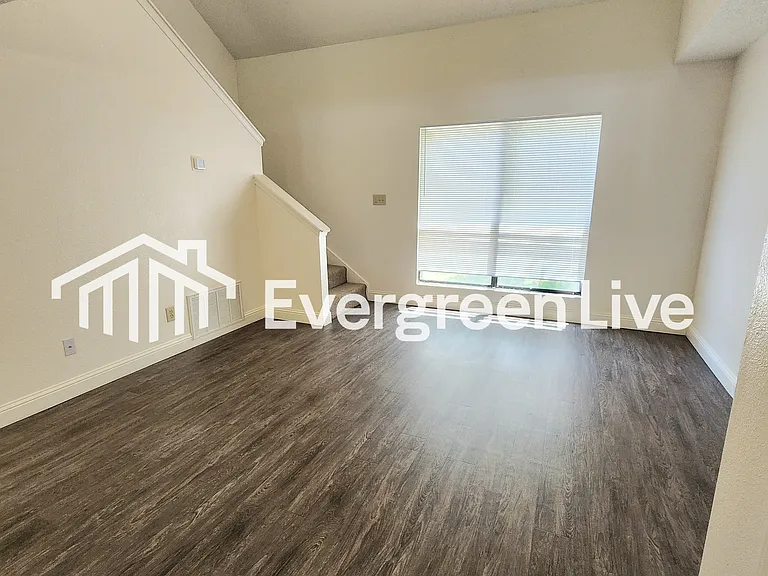 2113 Santa Clara Ct — Photo 5