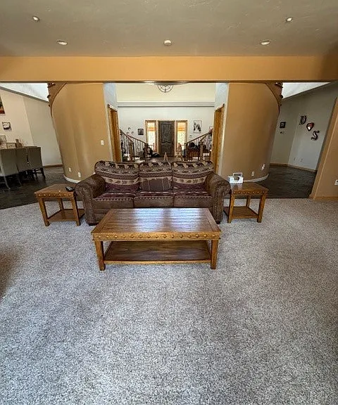 1099 Heritage Trl — Photo 8