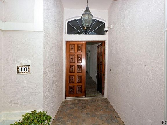 2nd image of 10 Montilla Pl
