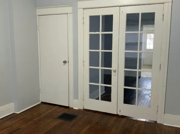 215-217 Magee Ave, Rochester, NY 14613