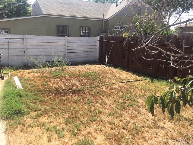 2nd image of 1810 E 64th St