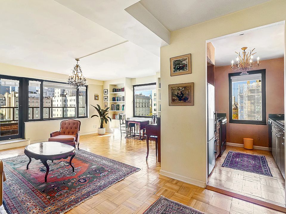 1st image of 20 E 74th St #16D