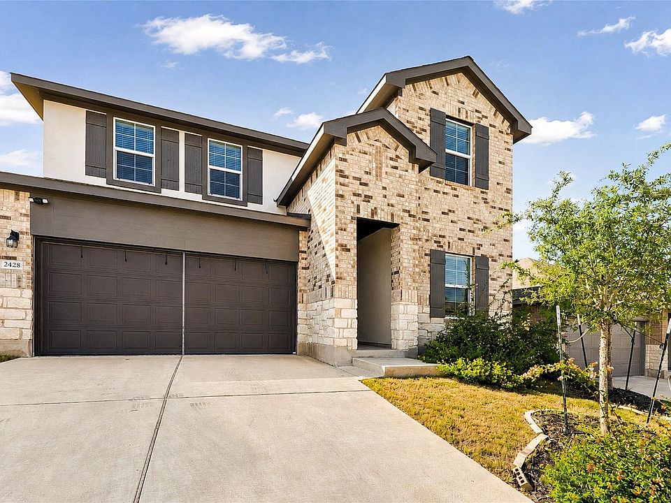 1st image of 2428 Hackamore Dr