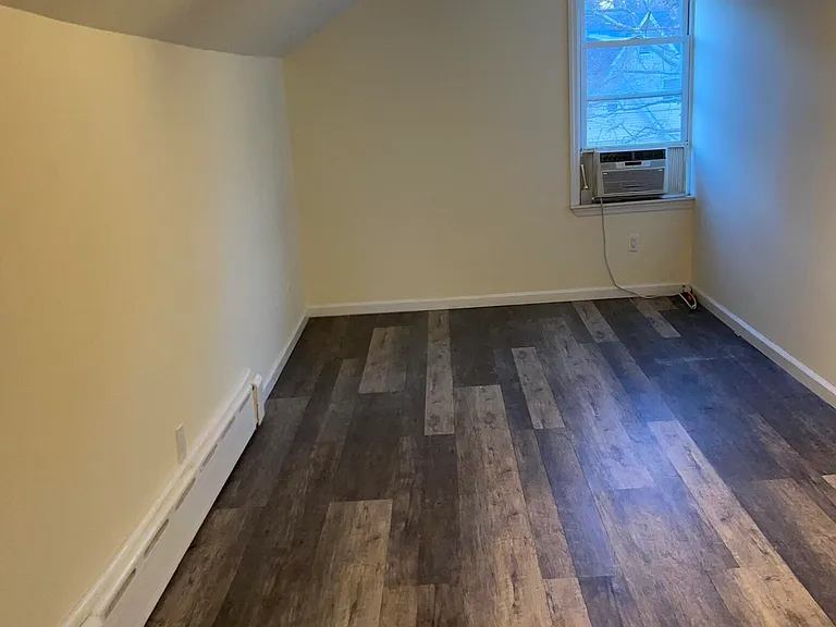 57 Purcell St #2 — Photo 9
