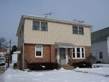 9714 King St photo 1