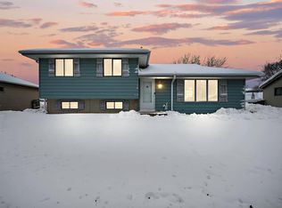 9311 N 85th St, Milwaukee, WI 53224